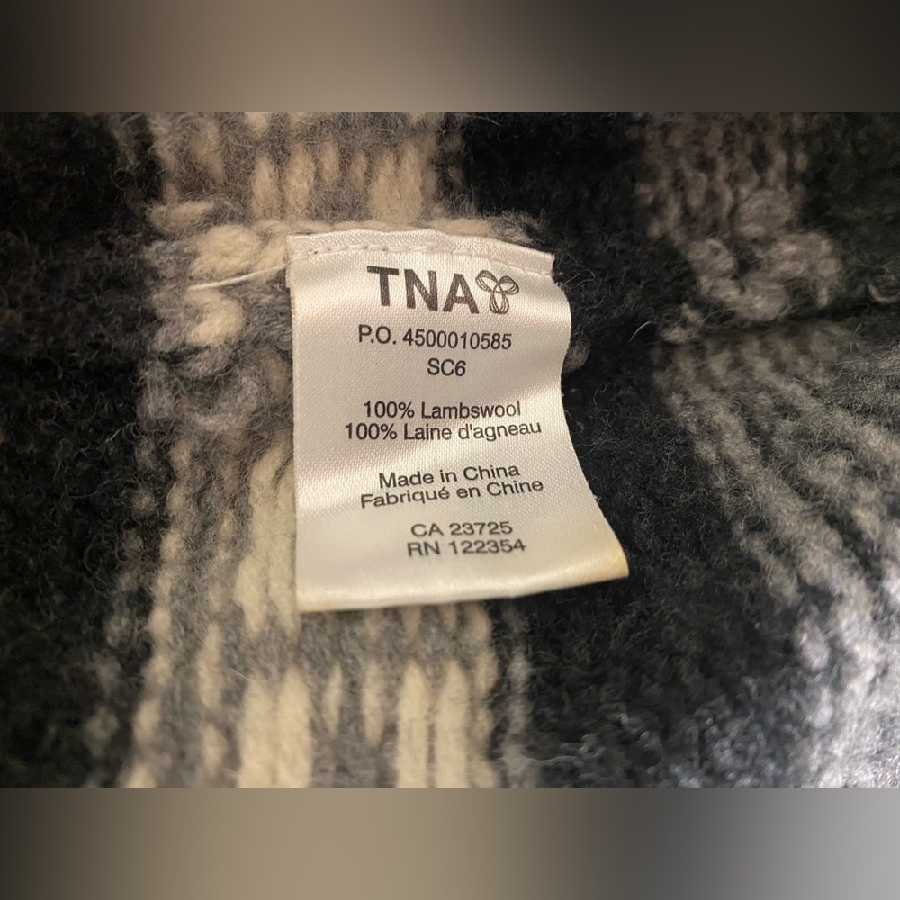 TNA Reindeer Lambwool Sweater - Picture 6 of 6